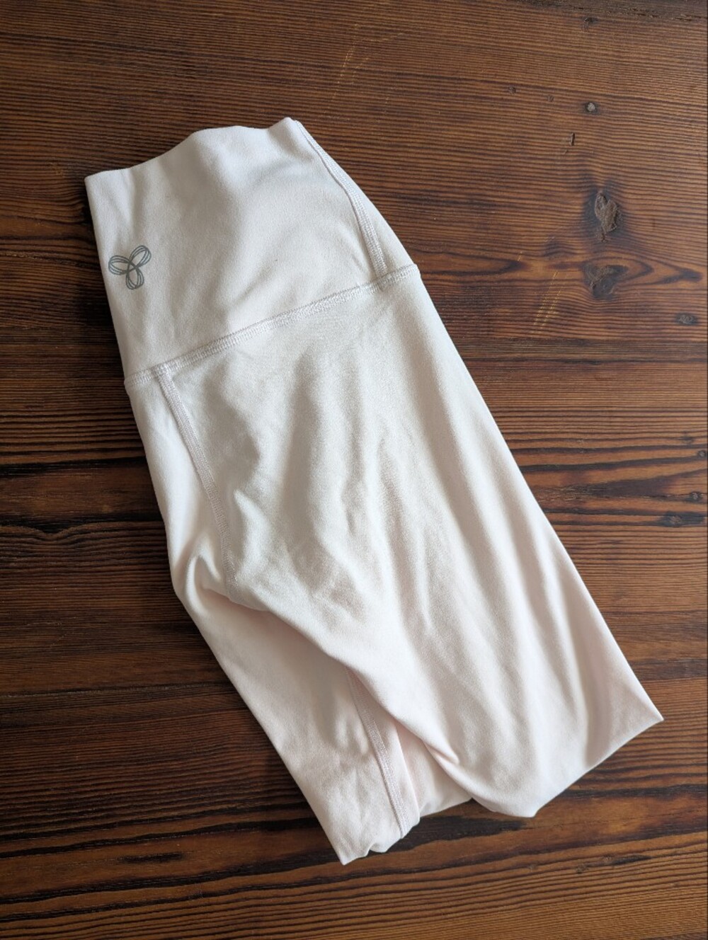 Aritzia - Light Pink High-Waist Leggings